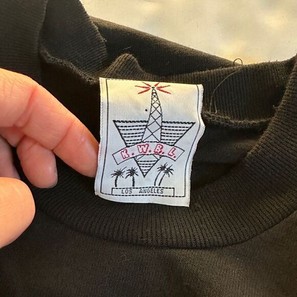 Vintage 80s KWBL Los Angeles Black Sunflower Embellished Short Sleeve T Shirt - Picture 5 of 12